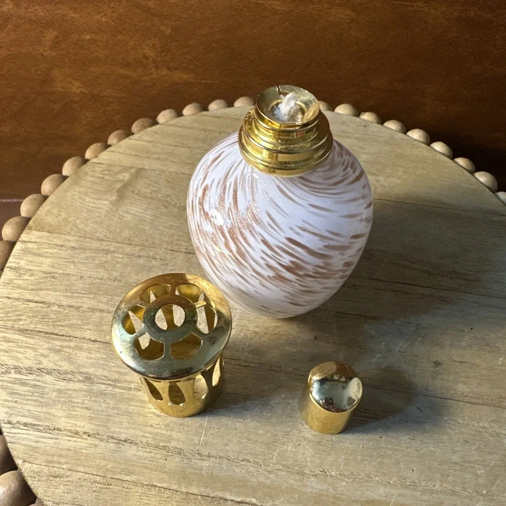 CATALYTIC OIL LAMP GLASS WHITE WITH GOLD Swirly SPECKS simply Beautiful 5.5